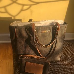 MK purse